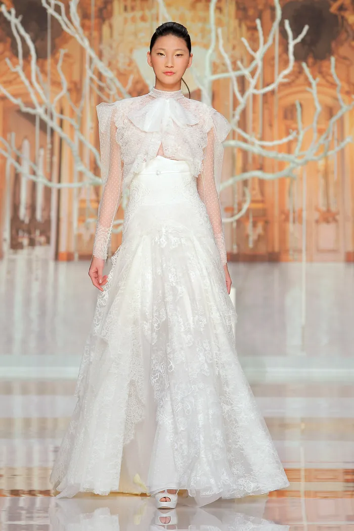 YolanCris 2014 Bridal Collection – Ethereal Evanescence. theweddingnotebook.com