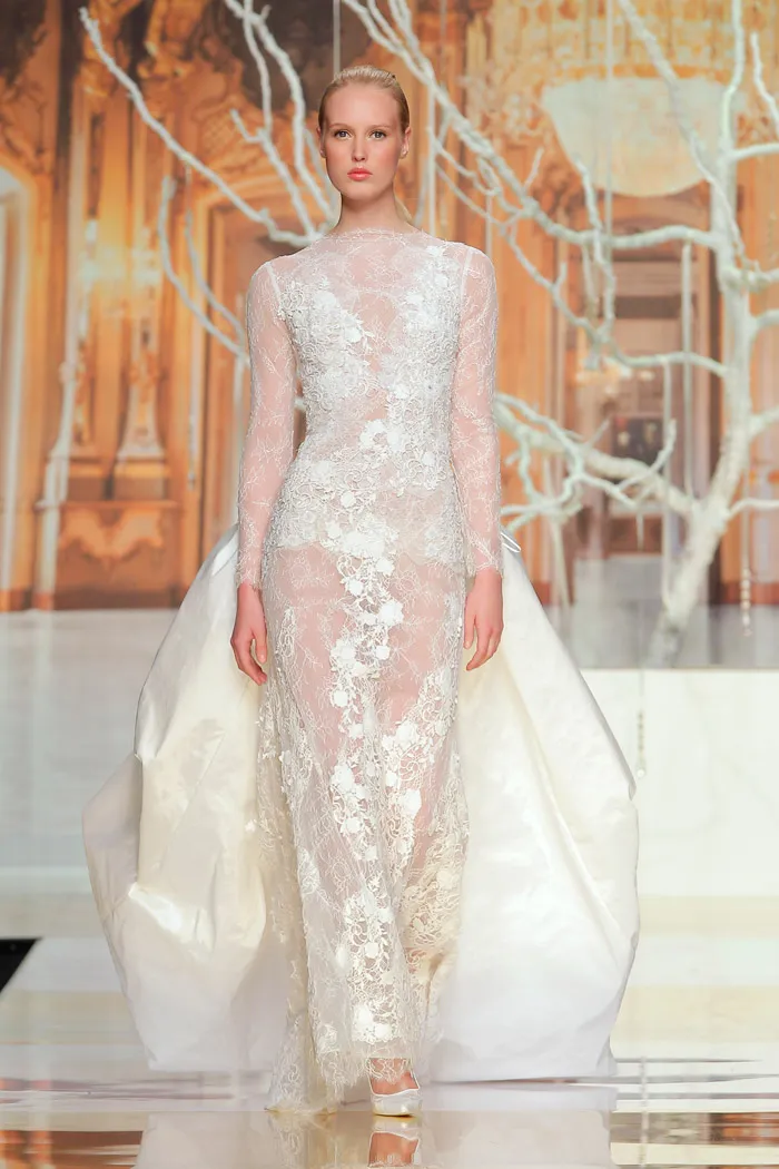 YolanCris 2014 Bridal Collection – Ethereal Evanescence. theweddingnotebook.com